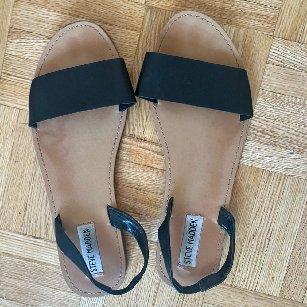 Steve Madden sandals